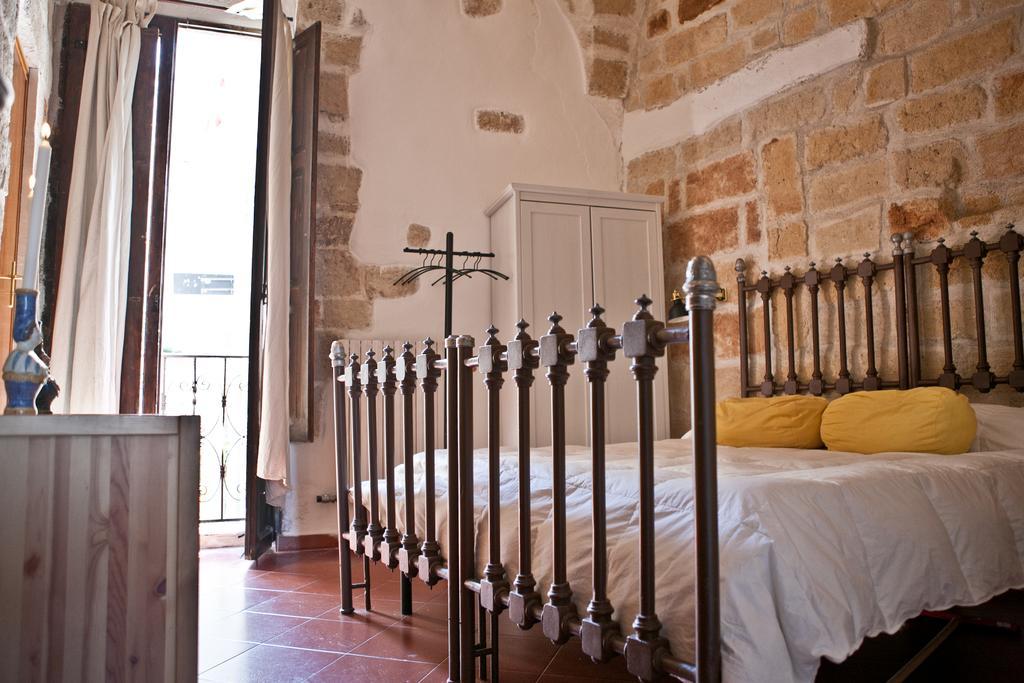 Levante Rooms โปลีญาโนอามาเร ภายนอก รูปภาพ