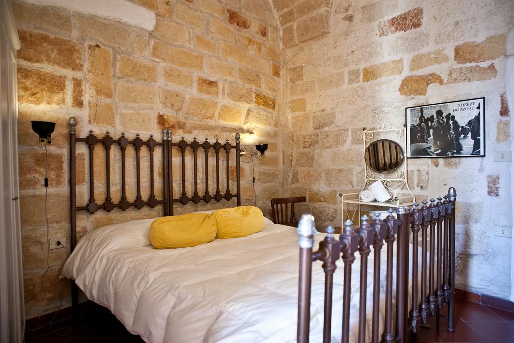 Levante Rooms โปลีญาโนอามาเร ภายนอก รูปภาพ